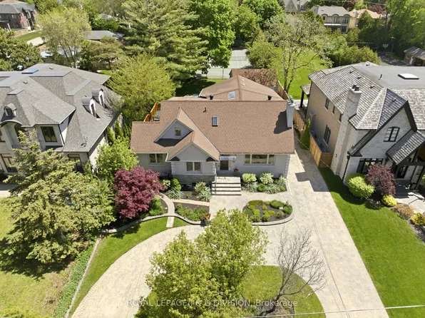 111 Warwood Rd, Toronto, ON M9B 5B6