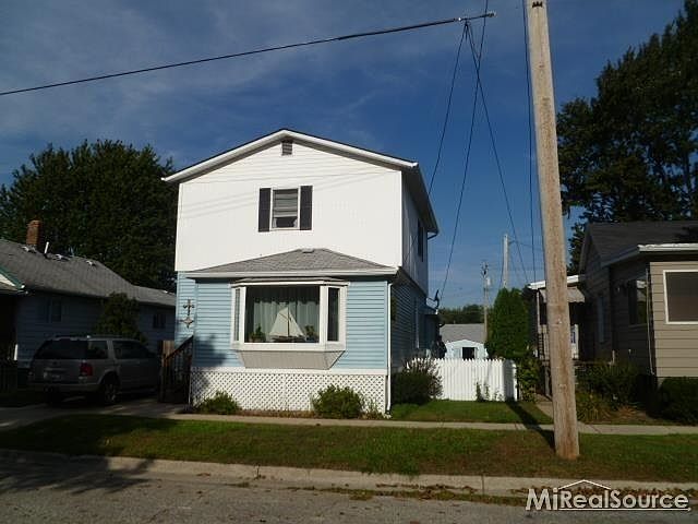 1st image of 241 Pleasant St