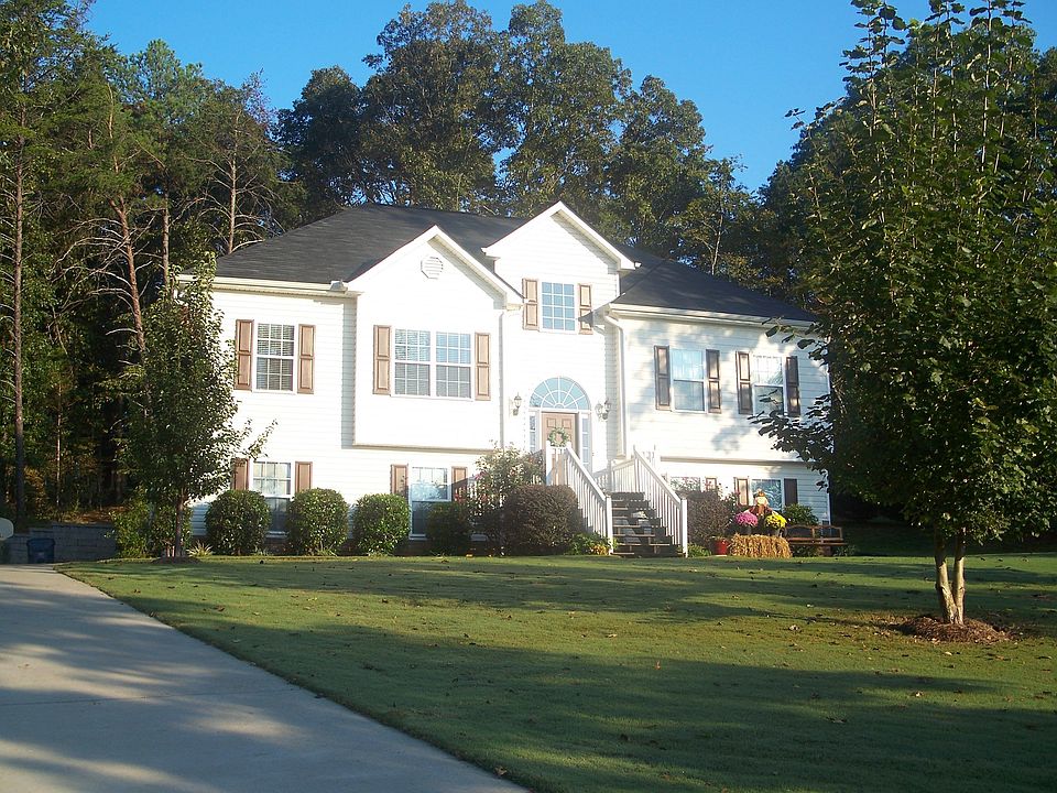 Front Yard is Large