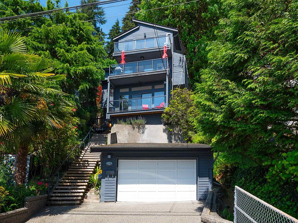 1st image of 2643 Panorama Dr