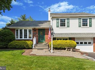 143 Maple Ave, Willow Grove, PA 19090