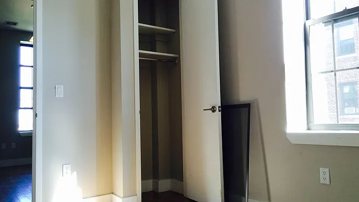 Rented by Nooklyn NYC LLC | media 20