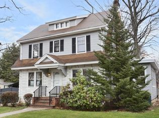 139 Grove St, Montclair, NJ 07042