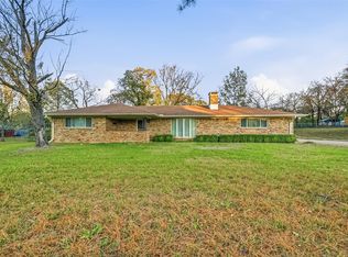 820 Layne Dr, Denison, TX 75020