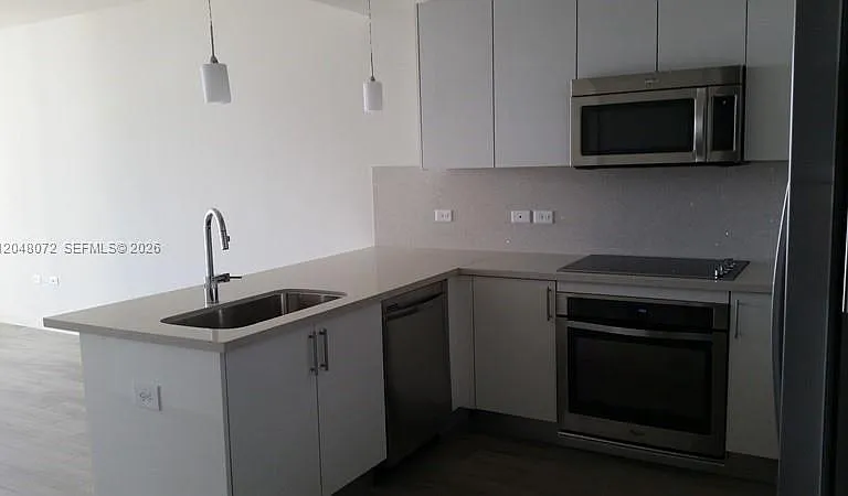 999 SW 1st Ave #2510 — Photo 2