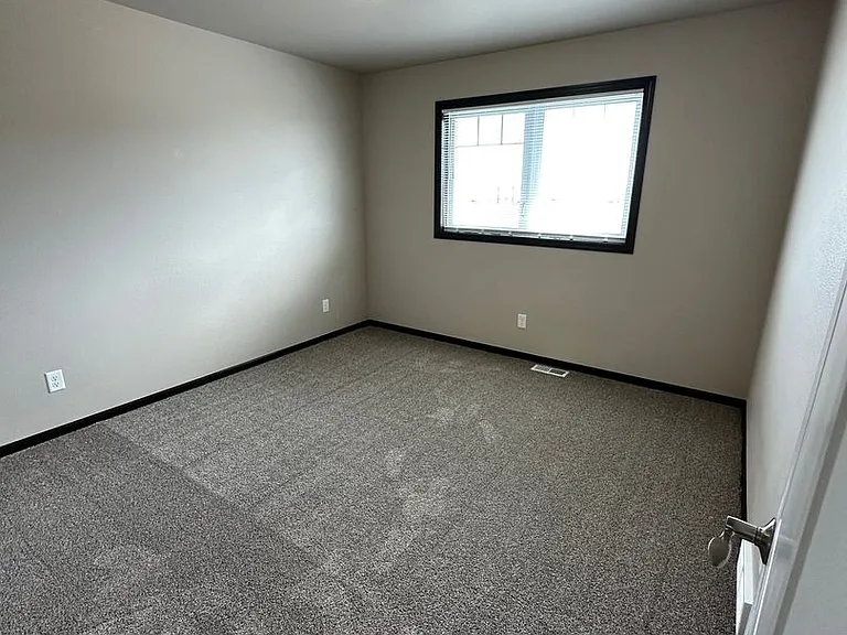 5628 Yukon Dr — Photo 31
