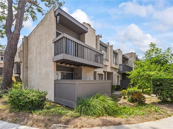 1735 Mountain Terrace Ln, Montebello, CA 90640