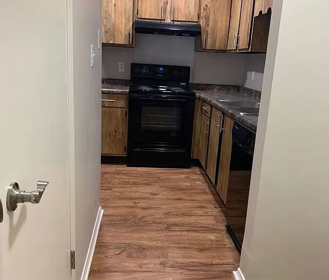 119 Scarborough Ct #H2 — Photo 4