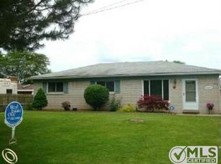 30801 Longview Ave, Warren, MI 48093