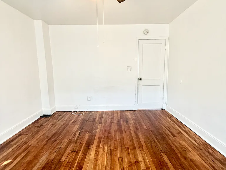 3018 Larue Sq E — Photo 18