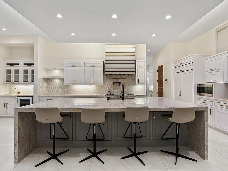 3002 Ferndale St — Photo 10