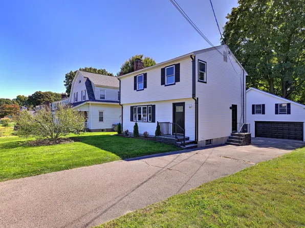 66 Hollister Street, Manchester, CT 06042