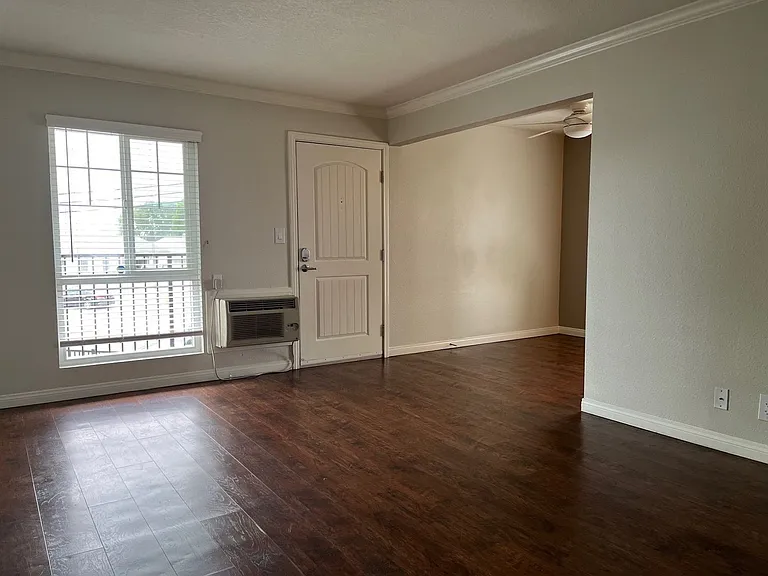 Avignon Apartment Homes — Photo 53