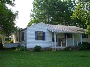 423 Retro Hughes Rd, Sale Creek, TN 37373