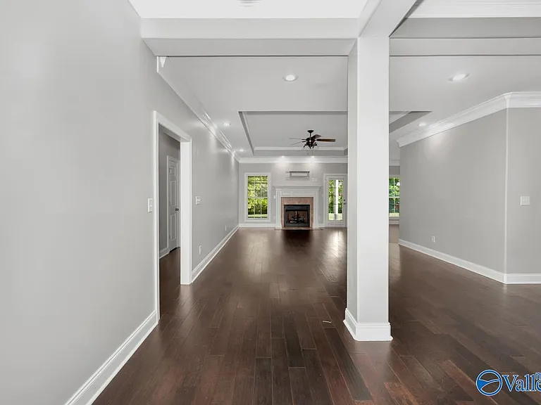 108 Blackwood Dr — Photo 5
