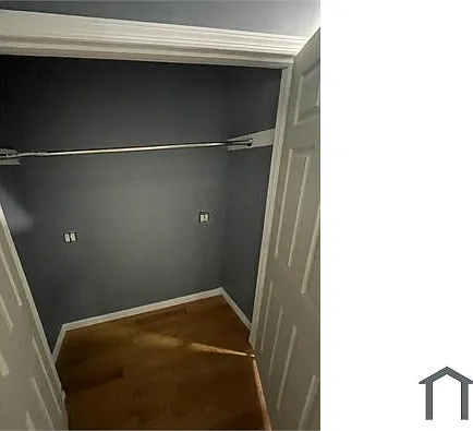 3 bed, 1400 sqft, $3,500 — Photo 2