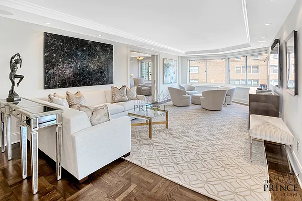 Sold by Compass | media 1