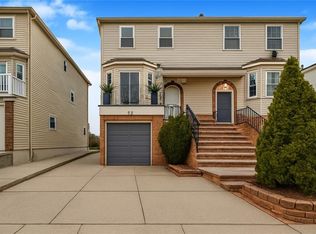 44 Longdale St, Staten Island, NY 10314