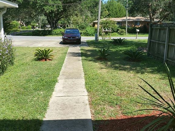 2nd image of 1000 Pineview Blvd #A-c