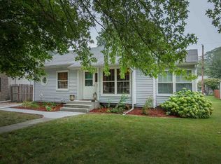 3865 28th Ave, Rock Island, IL