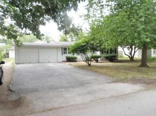 320 Anderson Ave, Joliet, IL 60433