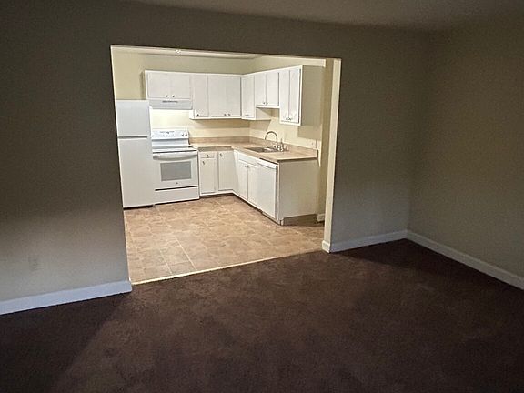 5th image of 89 Plympton St APT 1