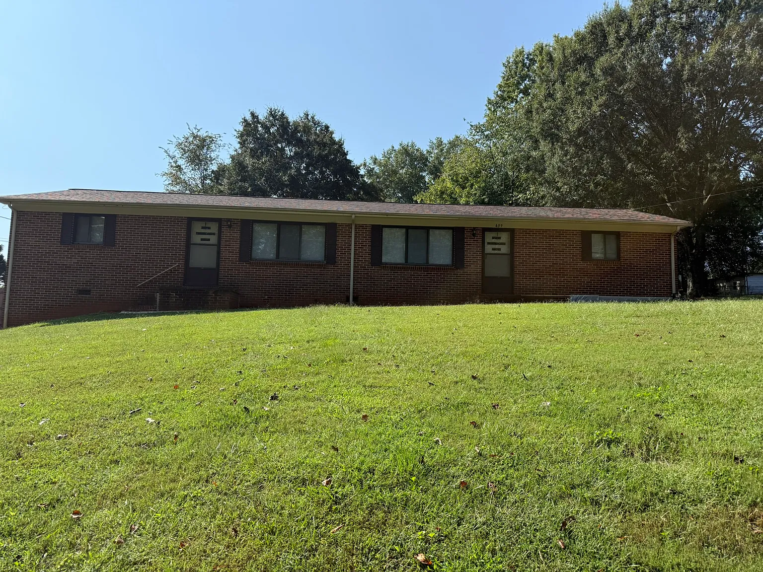 2 bed, 830 sqft, $1,150 — Photo 1