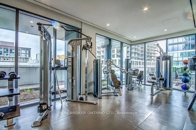 1 bed, $2,198 — Photo 4