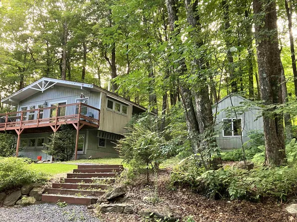 18 Pond Loop #M-30, Wilmington, VT 05363