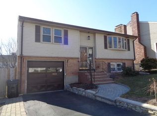 44 Downey St, Watertown, MA 02472