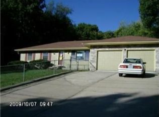 2030 S 10th St, Kansas City, KS 66103