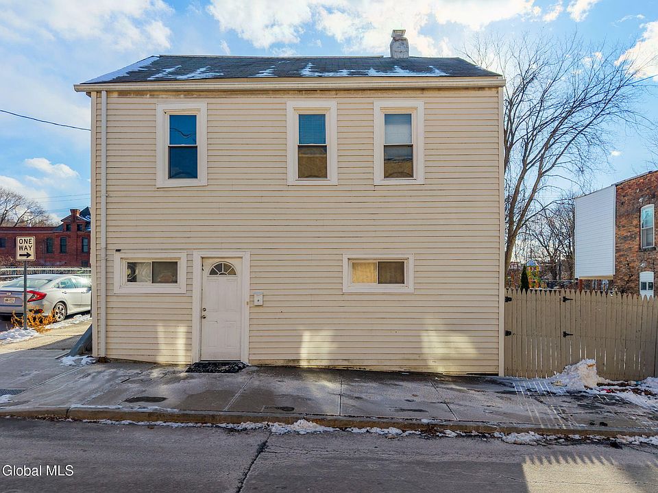 1st image of 52 Ida Street
