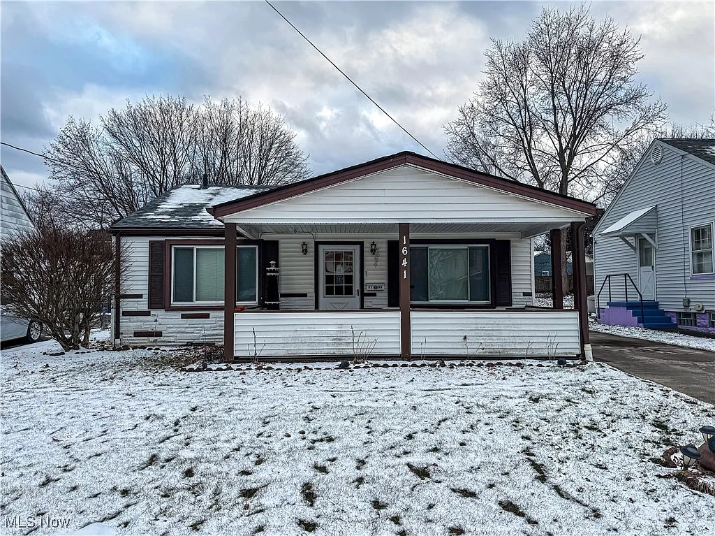 1641 Medford Ave photo 1