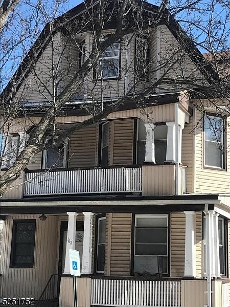 1st image of 162 N 17th St