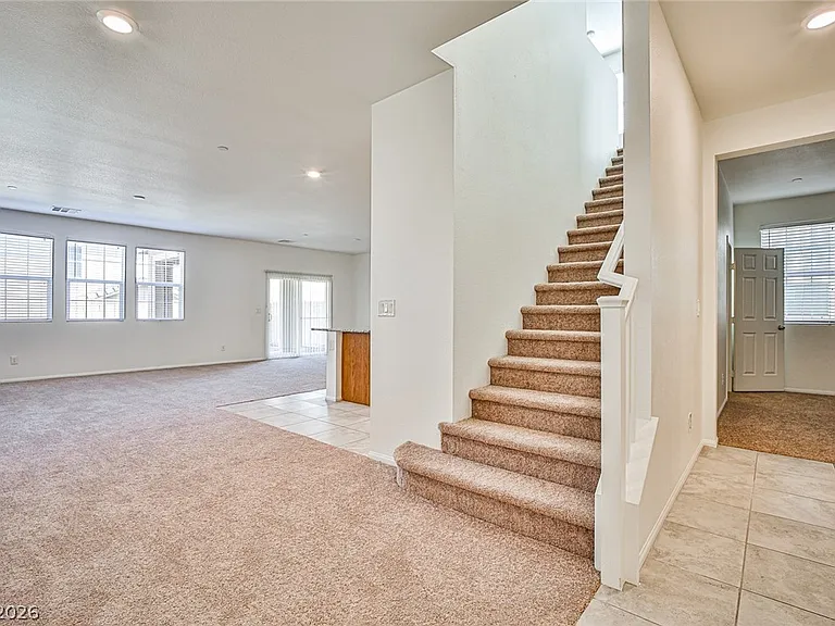 166 Fulgora St — Photo 11