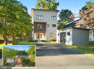 34 Johnson Rd, Pasadena, MD 21122