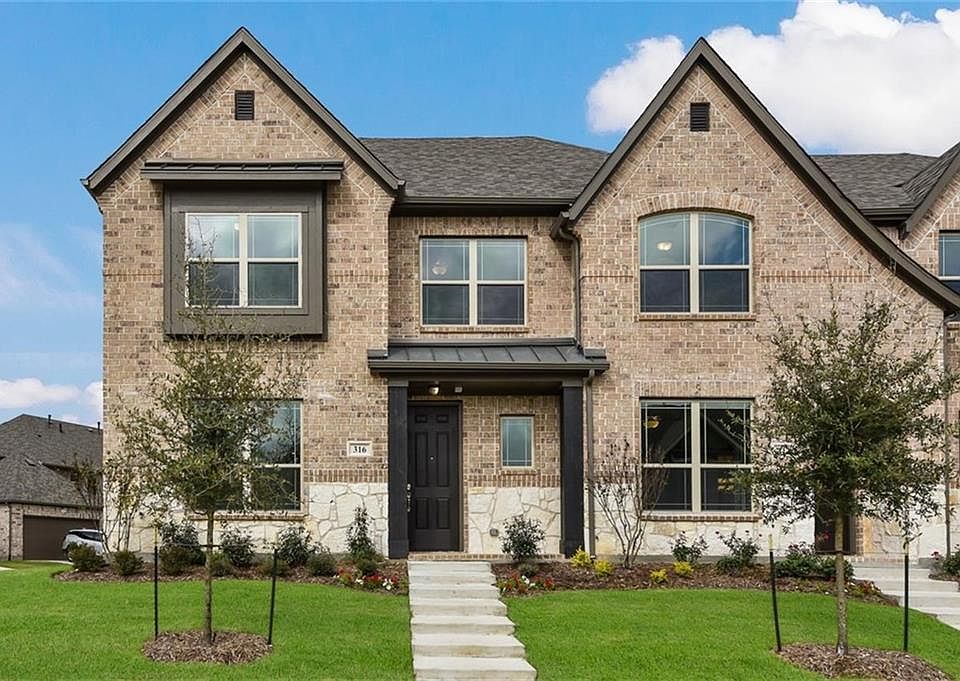 1st image of 316 Carnaby Ct