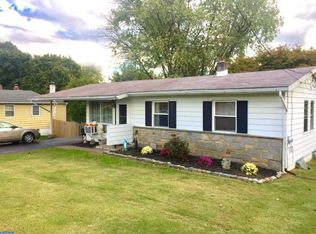 3304 Naamans Creek Rd, Upper Chichester, PA 19061