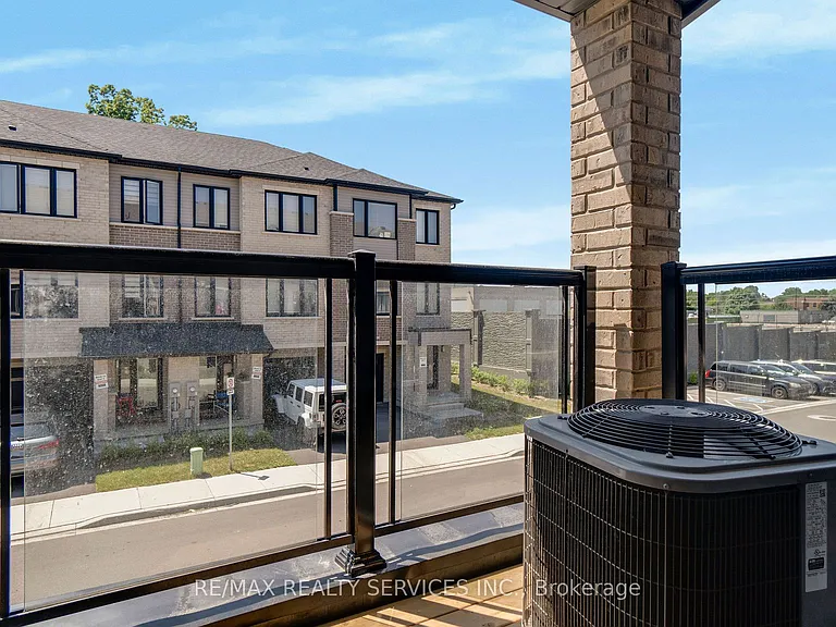 585 Colborne St E #804 — Photo 24