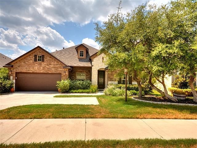 1st image of 209 Lombardia Dr