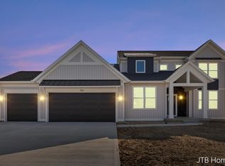 7106 Kettle Dale Ave SE, Alto, MI 49302