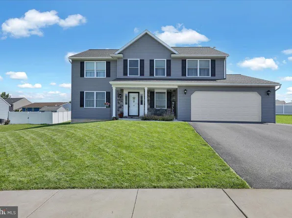 24 Evergreen Way, Newmanstown, PA 17073
