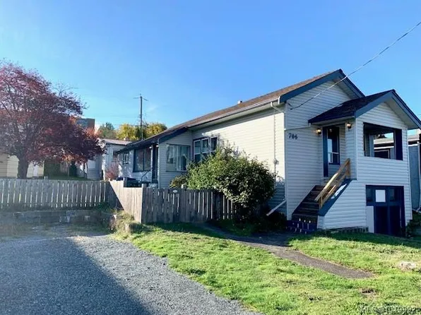 706 Haliburton St, Nanaimo, BC V9R 4W7