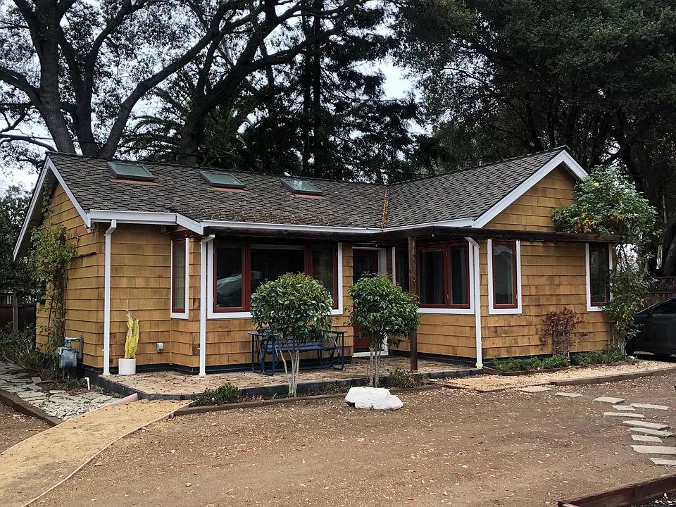 622A Laurel Ave