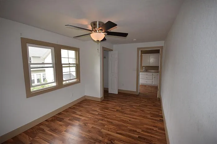 409 Waugoo Ave #A — Photo 19