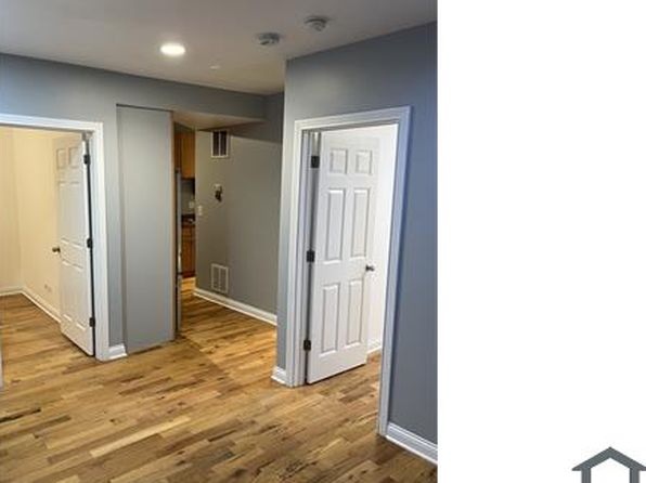 4745 W Roscoe St APT 1