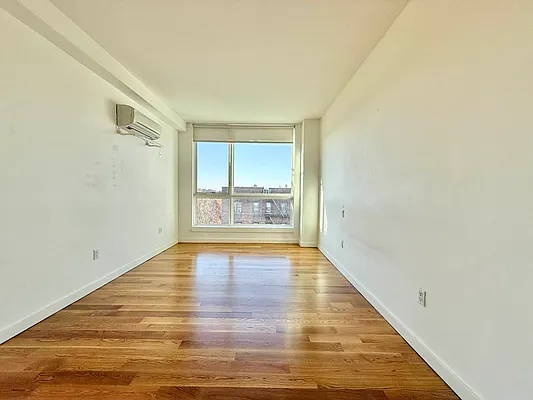 Rented by ERNY LLC | media 9