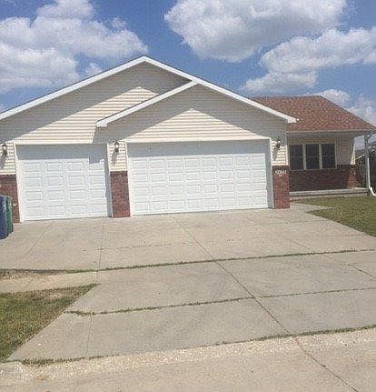 2nd image of 2430 NW 43rd St