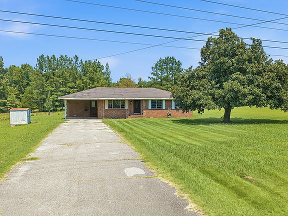 3rd image of 4930 Highway 114 W