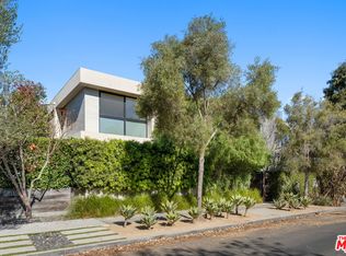 613 Santa Clara Ave, Venice, CA 90291